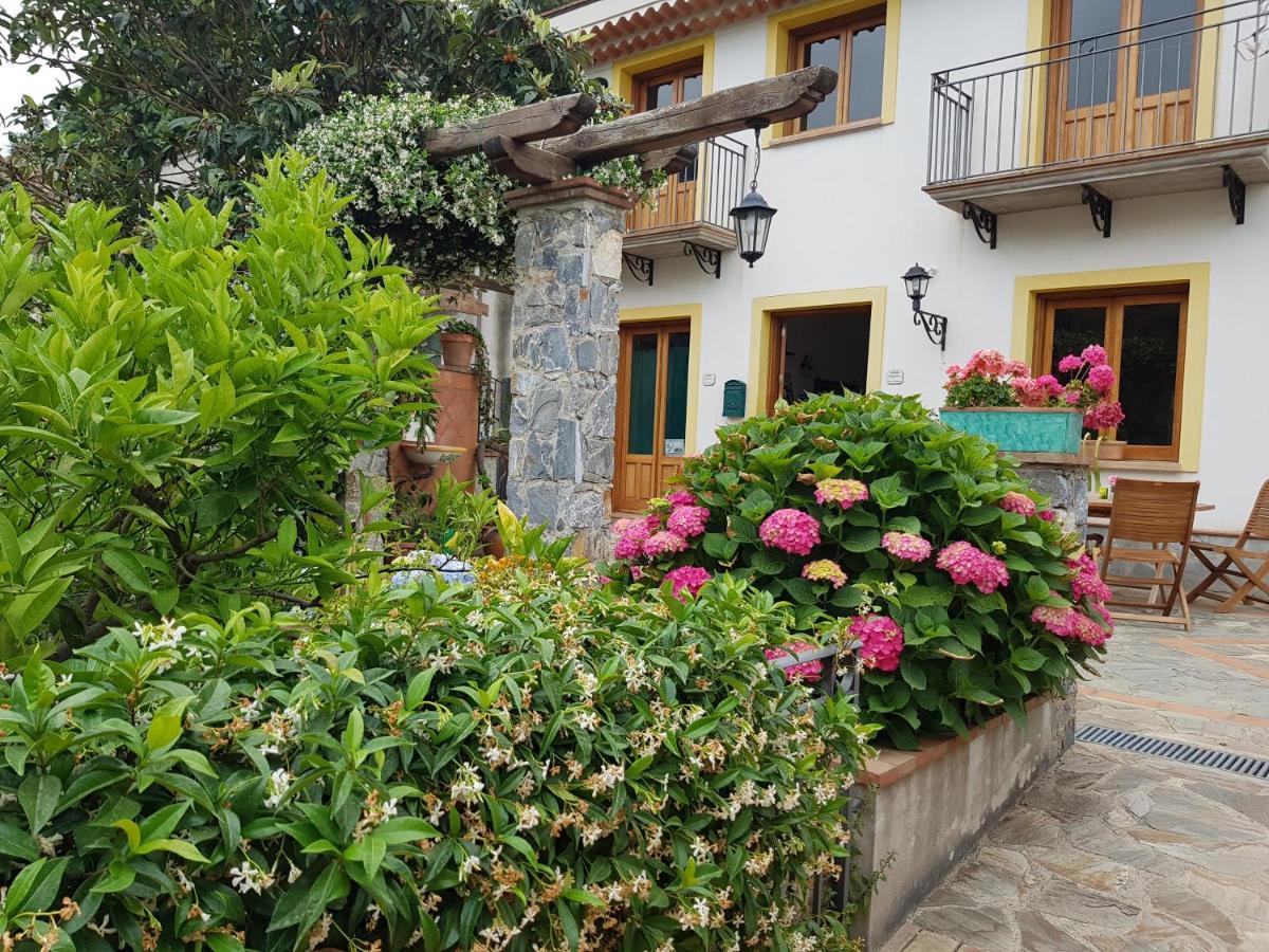 Hotel Borgo San Francesco à Gioiosa Marea Extérieur photo