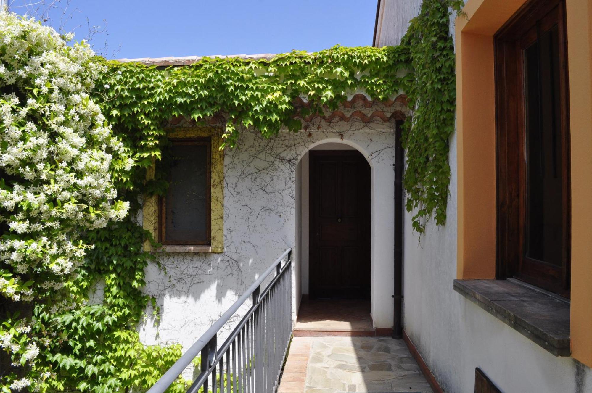 Hotel Borgo San Francesco à Gioiosa Marea Extérieur photo