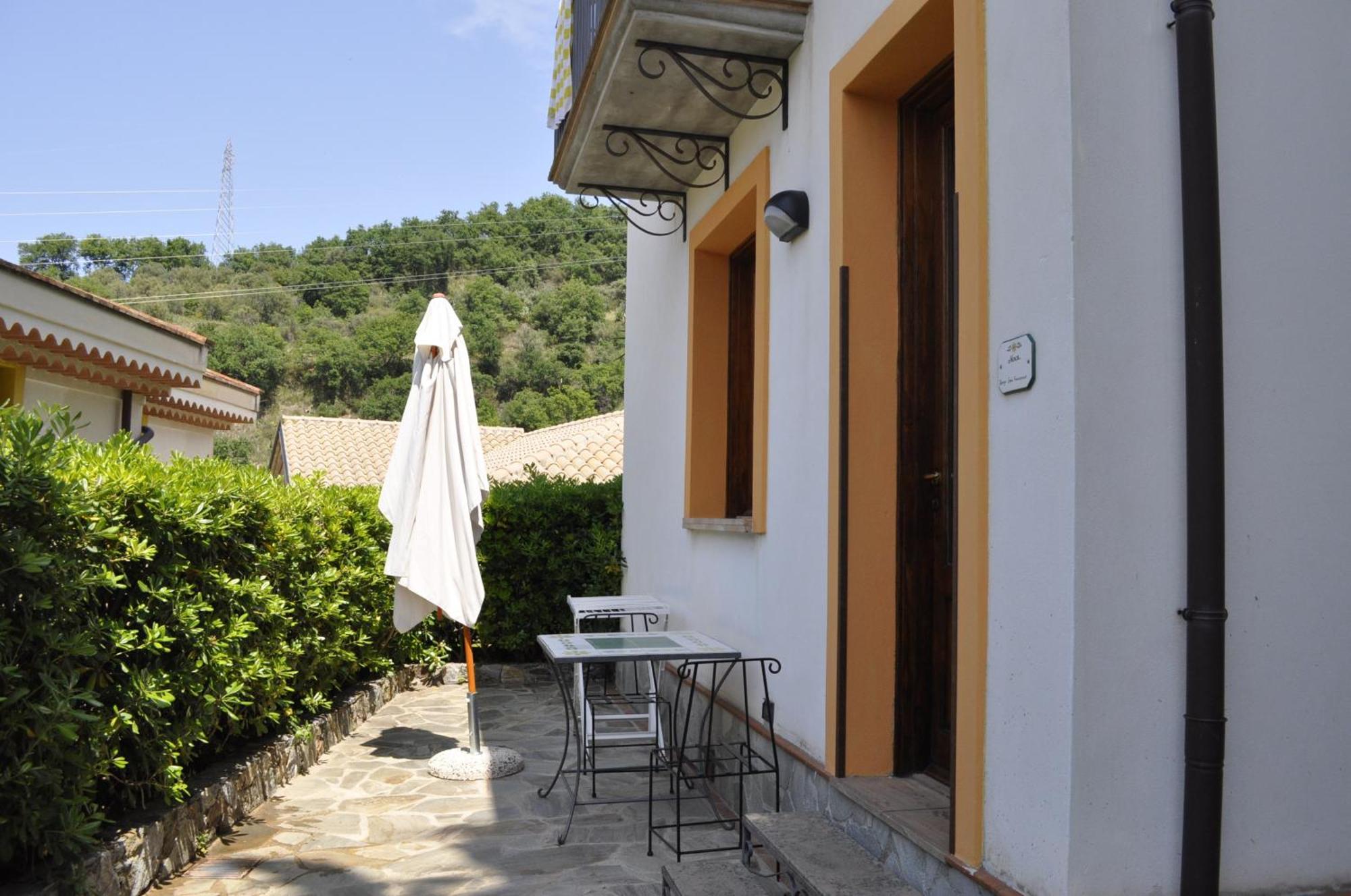 Hotel Borgo San Francesco à Gioiosa Marea Extérieur photo
