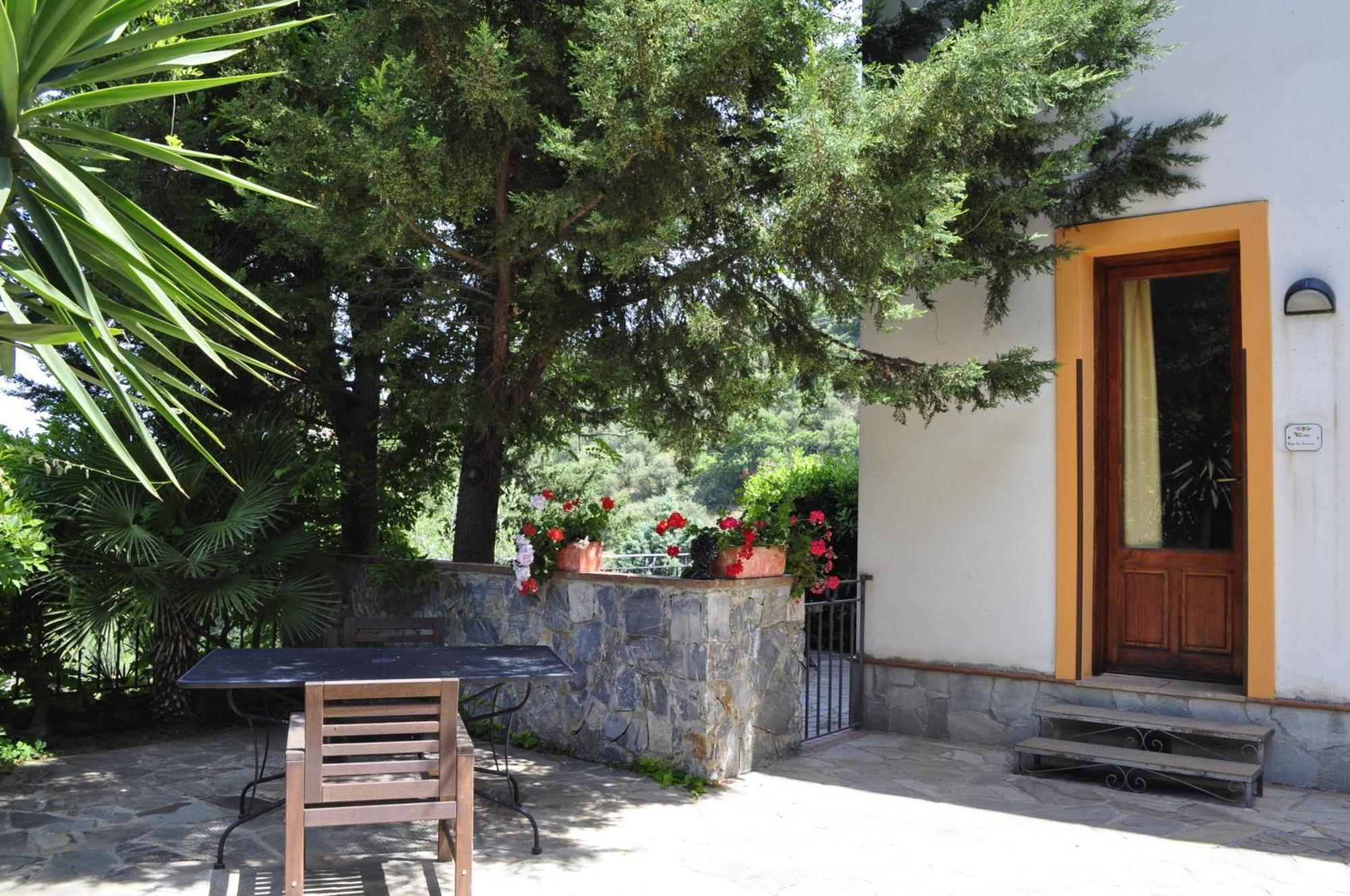 Hotel Borgo San Francesco à Gioiosa Marea Extérieur photo